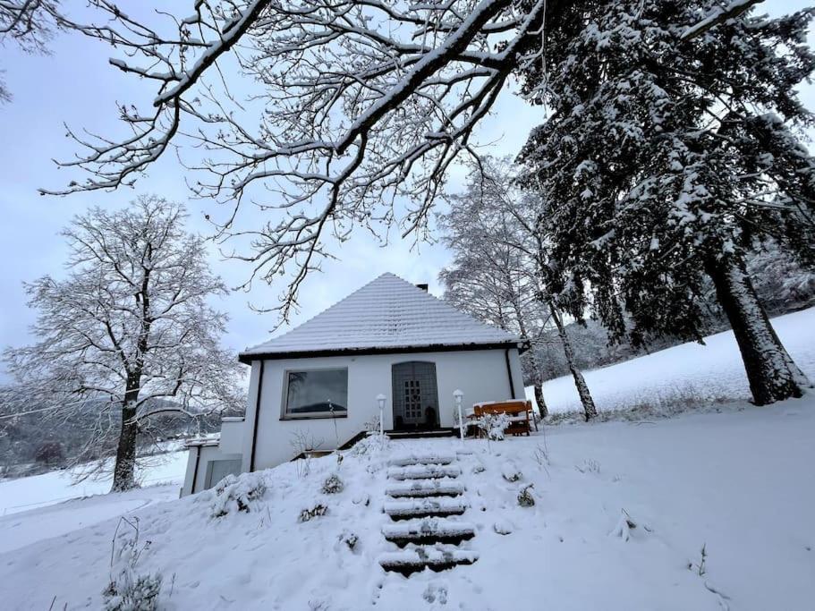 Villa Diemelsee Villa *